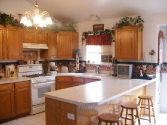 861 S 700 W, Tremonton, UT 84337 — photo 2