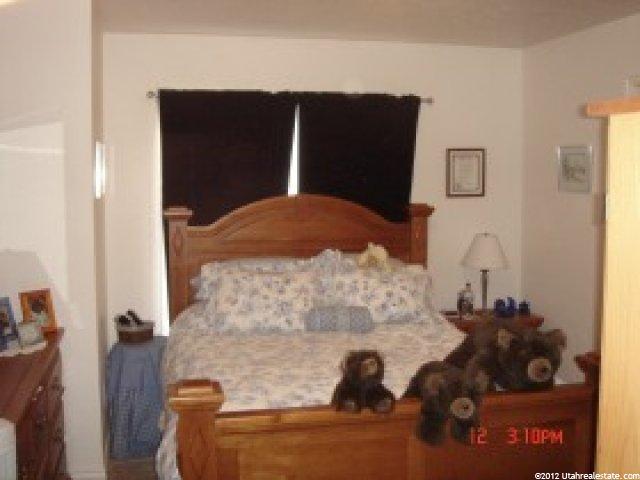 1032 Riverbend Ln, Ogden, UT 84404 — photo 5