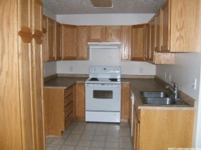 1663 W Madison View Dr, Riverton, UT 84065 — photo 4