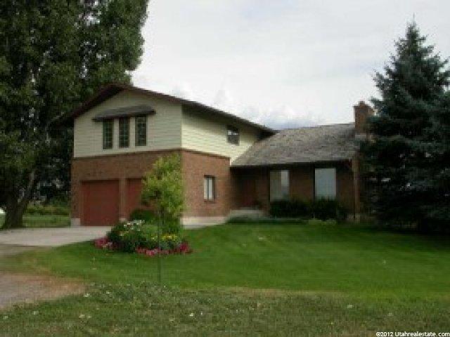 400 W Center St, Hyde Park, UT 84318 — photo 2