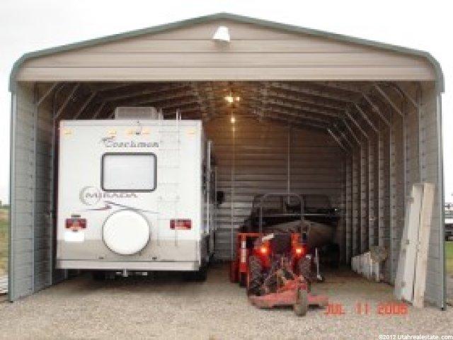 318 N 6700 W, West Warren, UT 84404 — photo 10