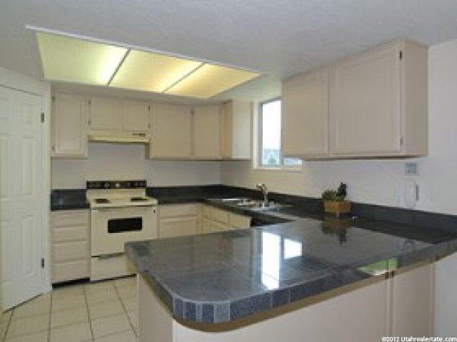 793 W Greenoaks Dr, Murray, UT 84123 — photo 4