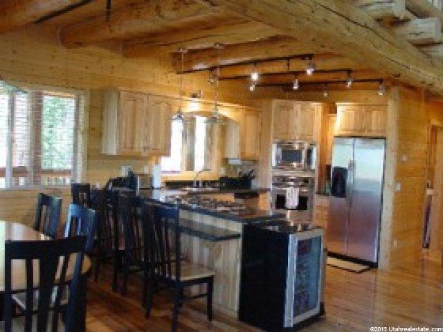 2046 Antelope Dr, Timber Lakes, UT 84032 — photo 2