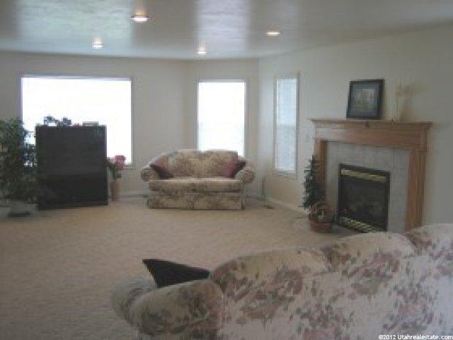 6929 Trappers Cir, Mountain Green, UT 84050 — photo 4