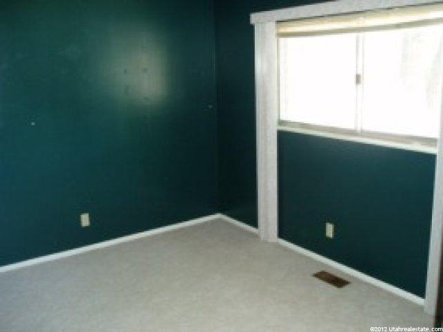 1066 W 2600 N, Clinton, UT 84015 — photo 7