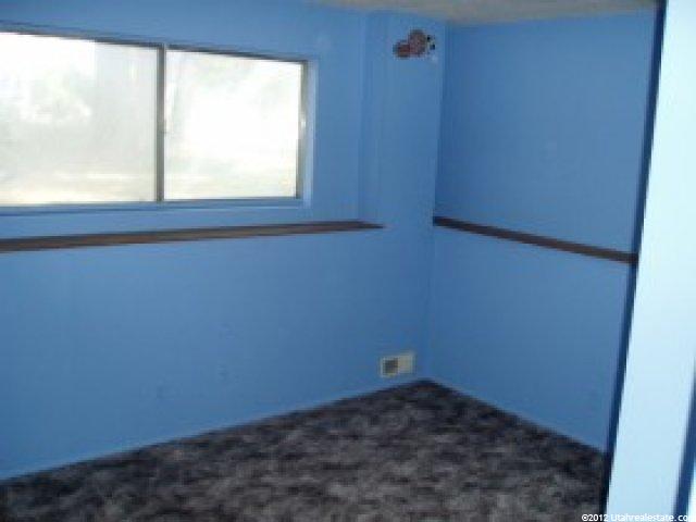 1066 W 2600 N, Clinton, UT 84015 — photo 10