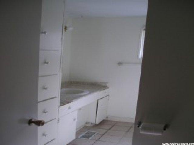 643 Locust St, Sandy, UT 84070 — photo 9