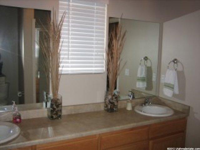 166 E 2325 S, Clearfield, UT 84015 — photo 9