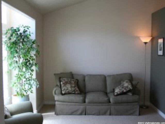 642 W 925 N, Centerville, UT 84014 — photo 2