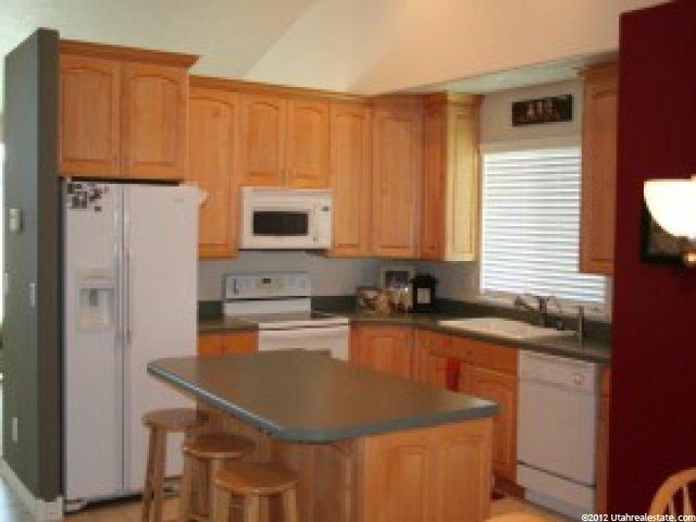 642 W 925 N, Centerville, UT 84014 — photo 3