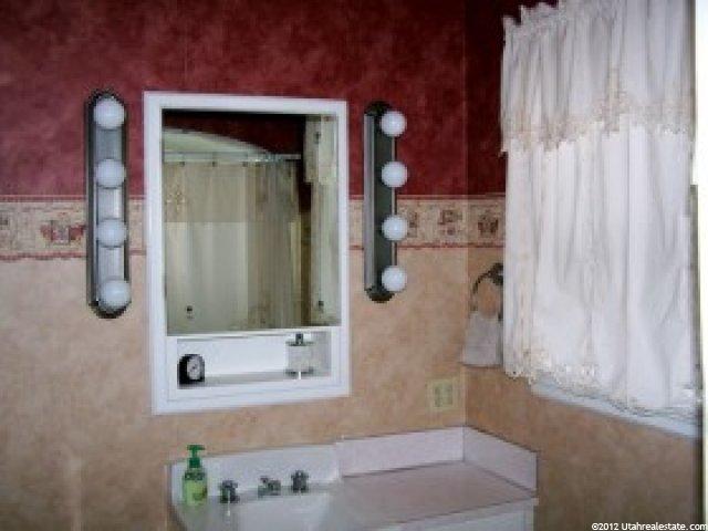 175 W 100 N, Logan, UT 84321 — photo 5