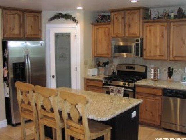 1226 N 2575 E, Layton, UT 84040 — photo 2