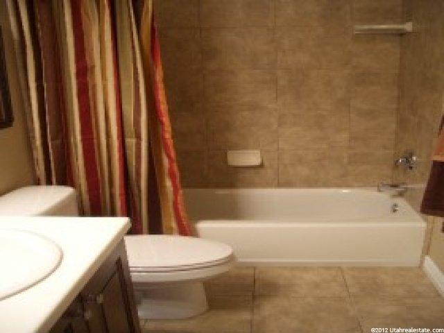 981 N 2325 W, Layton, UT 84041 — photo 9