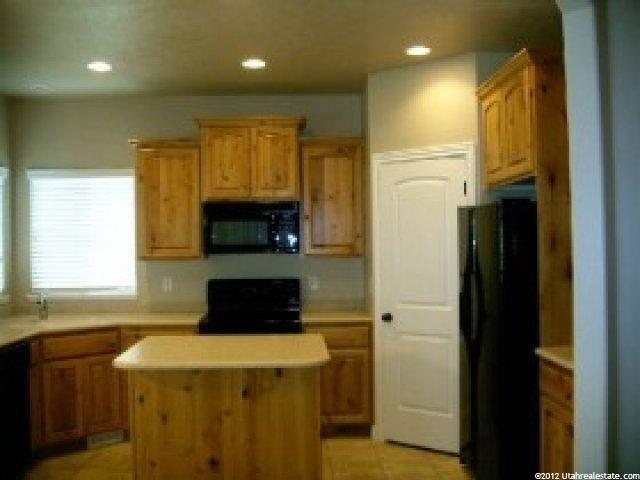 12541 S Huron Rd, Riverton, UT 84065 — photo 4