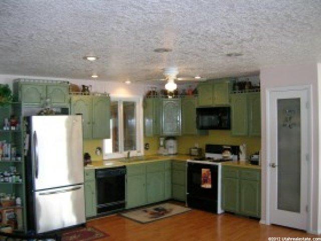 1160 S 9275 E, Huntsville, UT 84317 — photo 2