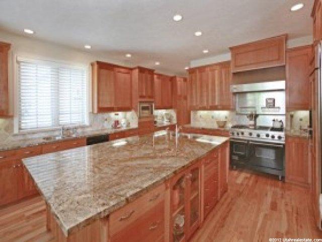 11321 Eagle View Dr, Sandy, UT 84092 — photo 4