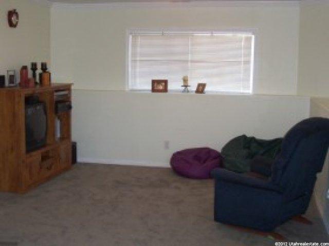 1669 N 2475 W, Clinton, UT 84015 — photo 11