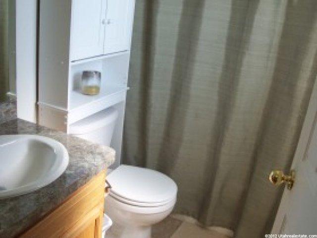 1669 N 2475 W, Clinton, UT 84015 — photo 5