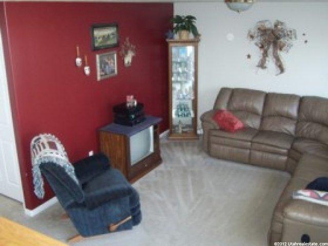 122 E 2325 S, Clearfield, UT 84015 — photo 7