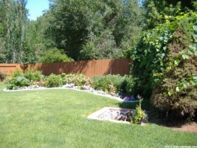 8232 Marion View Cir, Sandy, UT 84094 — photo 2