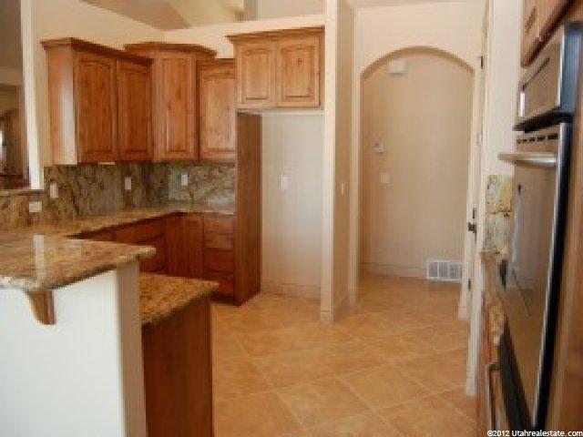 11468 Sunset Hills Dr, Highland, UT 84003 — photo 2