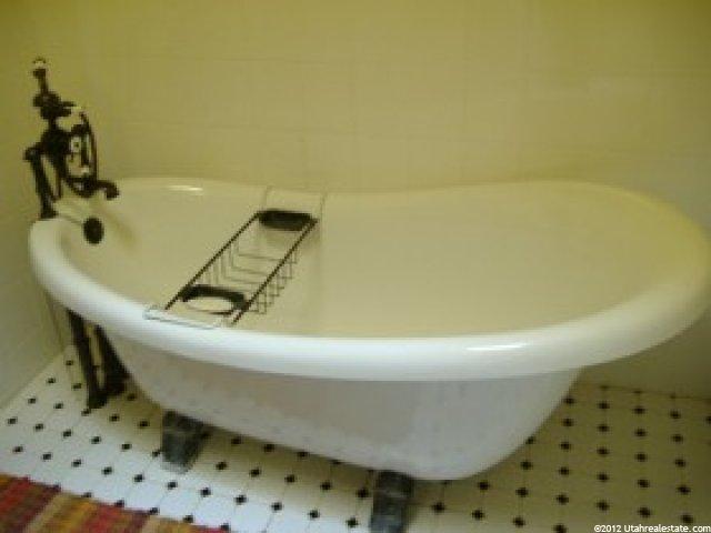 1215 E 3rd St, Ogden, UT 84404 — photo 9