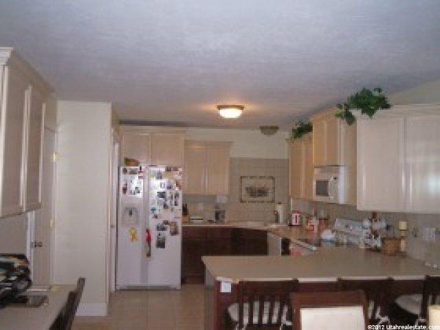 385 W 200 N, Bountiful, UT 84010 — photo 3