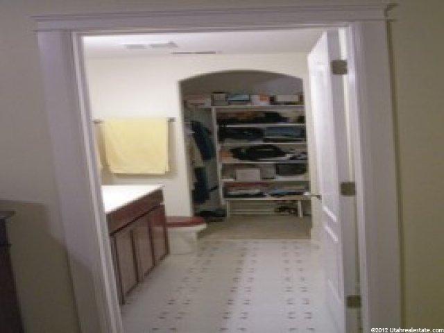385 W 200 N, Bountiful, UT 84010 — photo 6
