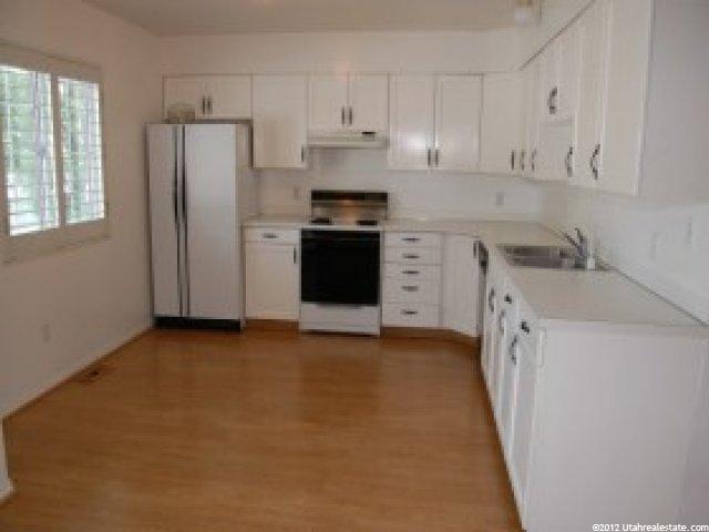 499 N 200 W #27, Bountiful, UT 84010 — photo 3