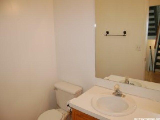 499 N 200 W #27, Bountiful, UT 84010 — photo 10