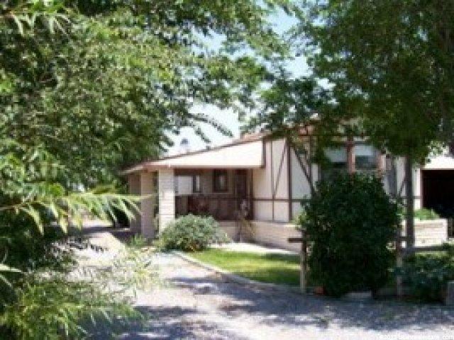 487 S 200 E, Hinckley, UT 84635 — photo 4