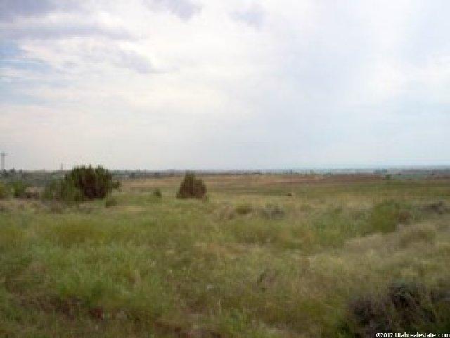 10537 N 9500 E, Lapoint, UT 84039 — photo 2