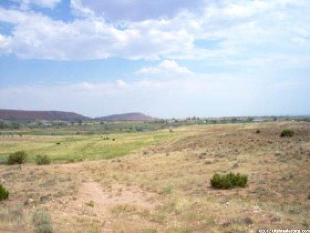 10537 N 9500 E, Lapoint, UT 84039 — photo 6