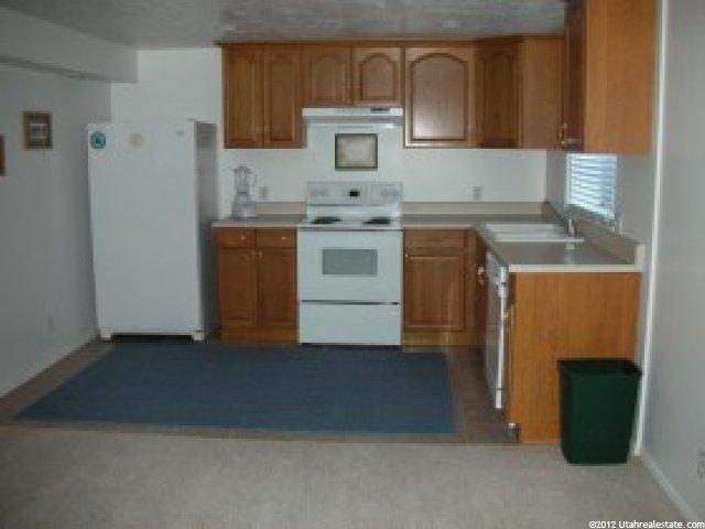 403 S 1400 E, Fruit Heights, UT 84037 — photo 8