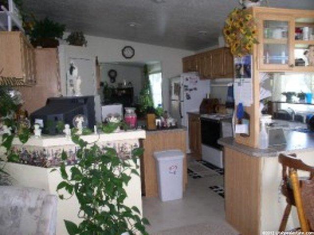 410 E 100 S, Grace, ID 83241 — photo 2