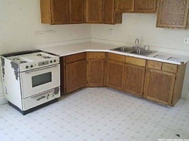467 Doxey St, Ogden, UT 84403 — photo 3