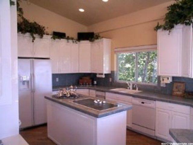 2859 E 11400 S, Sandy, UT 84092 — photo 4