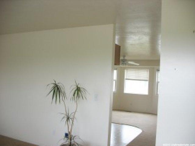 950 W 200 S, Clearfield, UT 84015 — photo 2