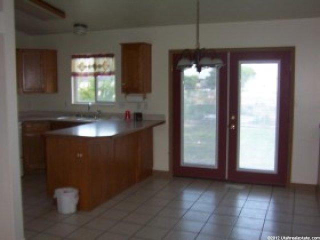556 W 860 S, Tremonton, UT 84337 — photo 10