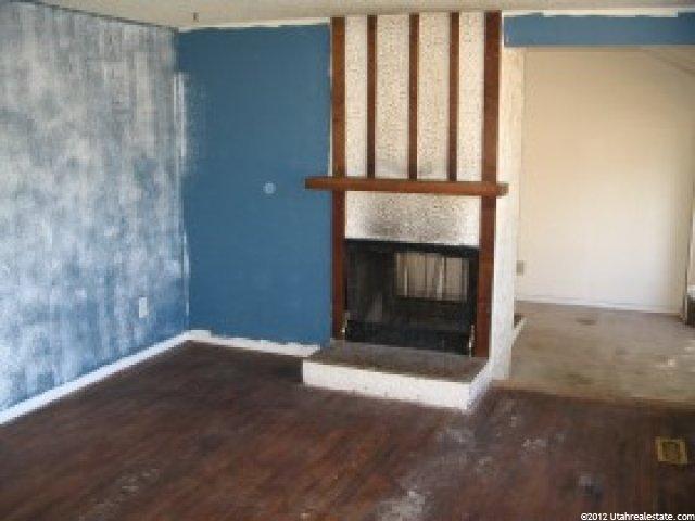 336 Park St, Layton, UT 84041 — photo 2