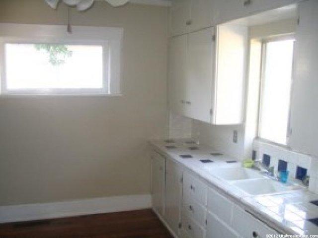 386 E 100 S, Logan, UT 84321 — photo 4