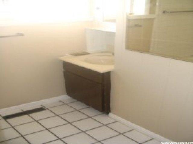 386 E 100 S, Logan, UT 84321 — photo 7