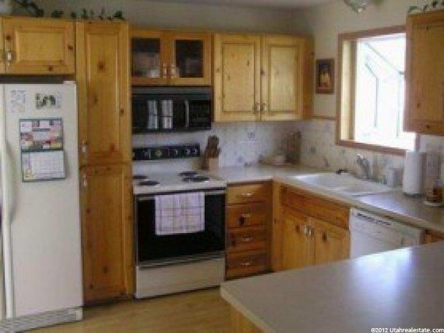 1593 E Locksley Cir S, Sandy, UT 84092 — photo 3