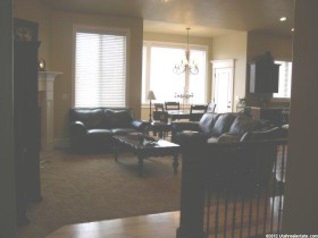 696 W 2400 S, Syracuse, UT 84075 — photo 3