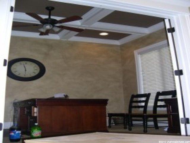 696 W 2400 S, Syracuse, UT 84075 — photo 8