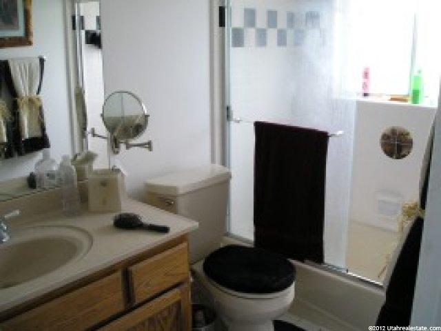 3137 W 2300 N, Clinton, UT 84015 — photo 9