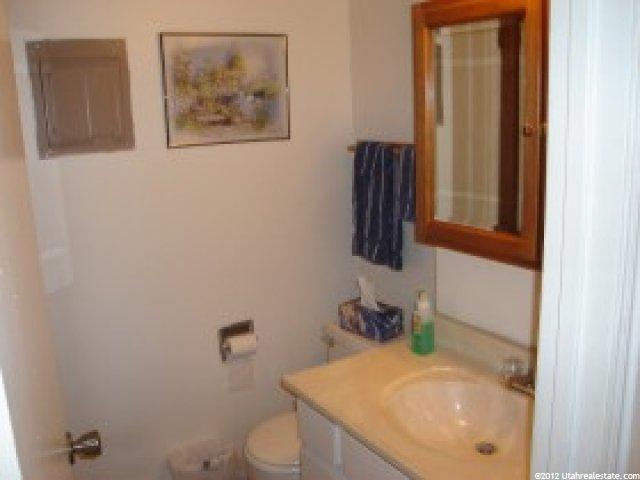 8740 S 620 E, Sandy, UT 84070 — photo 7