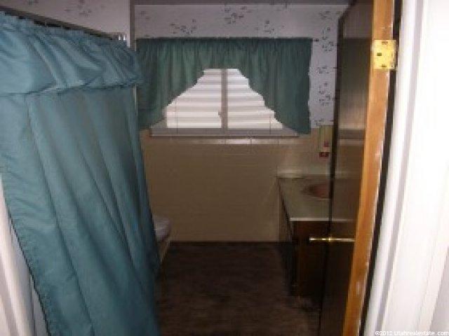 418 Marilyn Dr, Clearfield, UT 84015 — photo 3