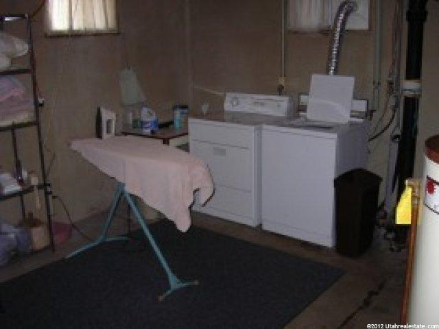 418 Marilyn Dr, Clearfield, UT 84015 — photo 6
