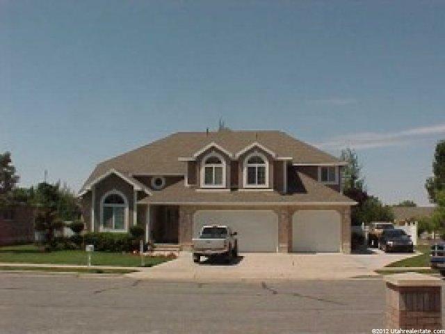 68 S 2825 E, Layton, UT 84040 — photo 2